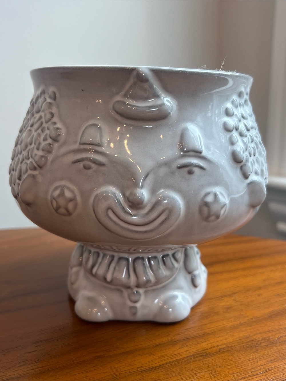 Jonathan Adler Utopia Clowns 2 Sided Face Ceramic Vase RARE
